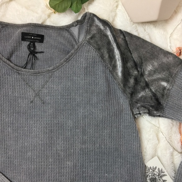 Lucky Brand Thermal Texture Tee, new with tags! - Picture 6 of 8